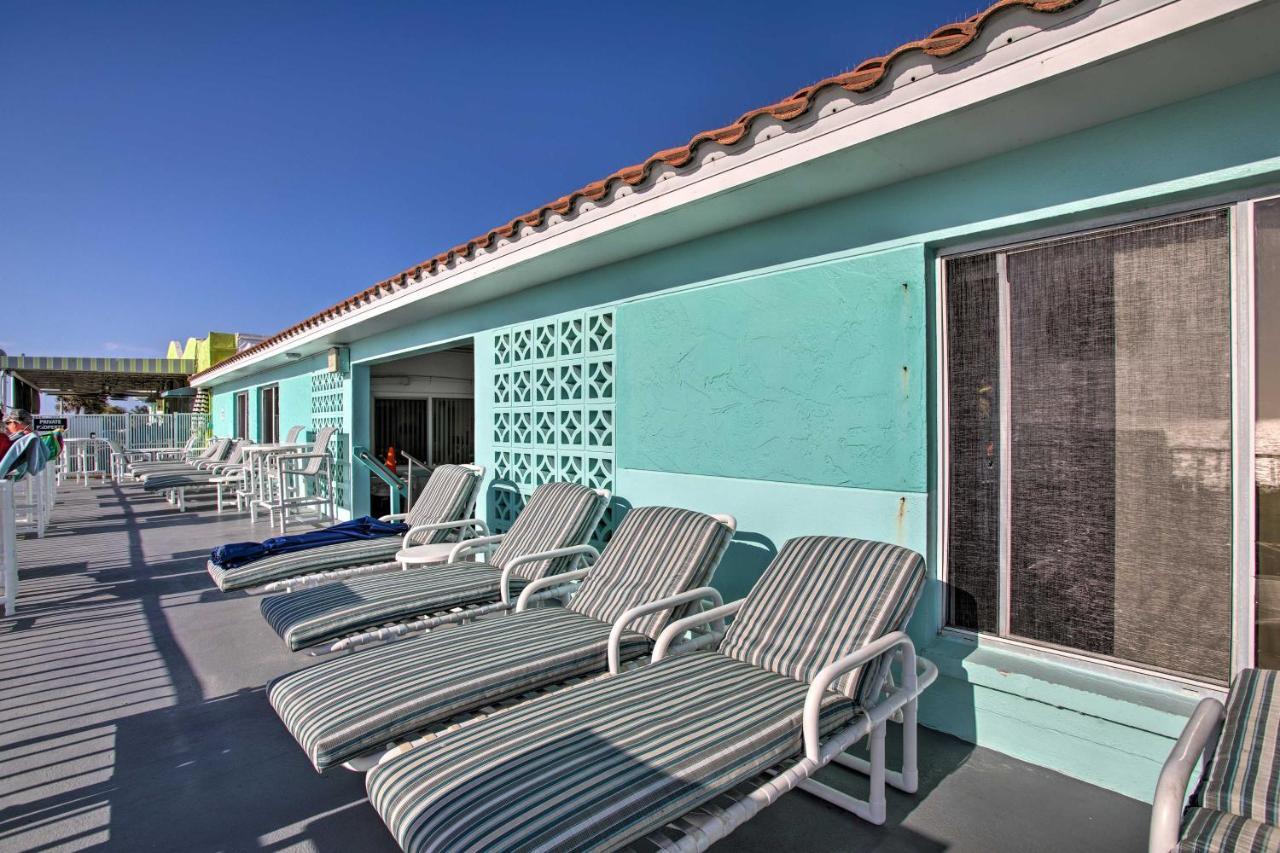 Tropical Pass-A-Grille Gem With Direct Beach Access! St. Pete Beach Dış mekan fotoğraf